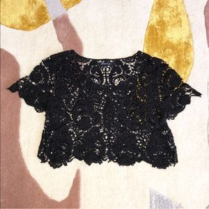 FOREVER21 Black Lace Crop Top